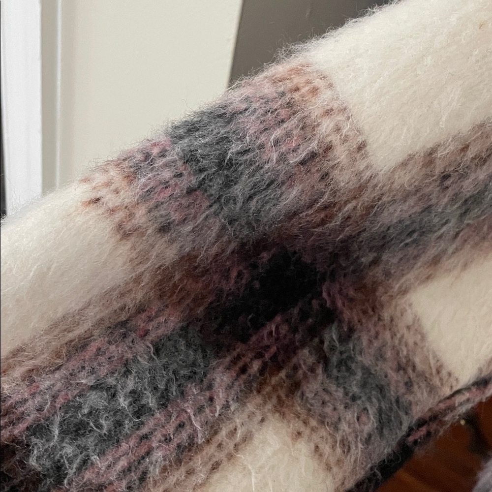 Sanctuary plaid shacket - image 3